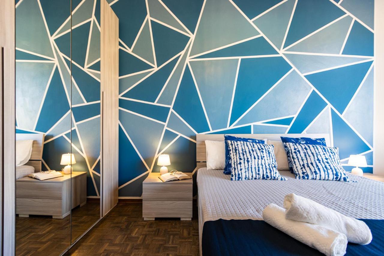 Blue Wave Apartment Arona - Lago Maggiore Bagian luar foto