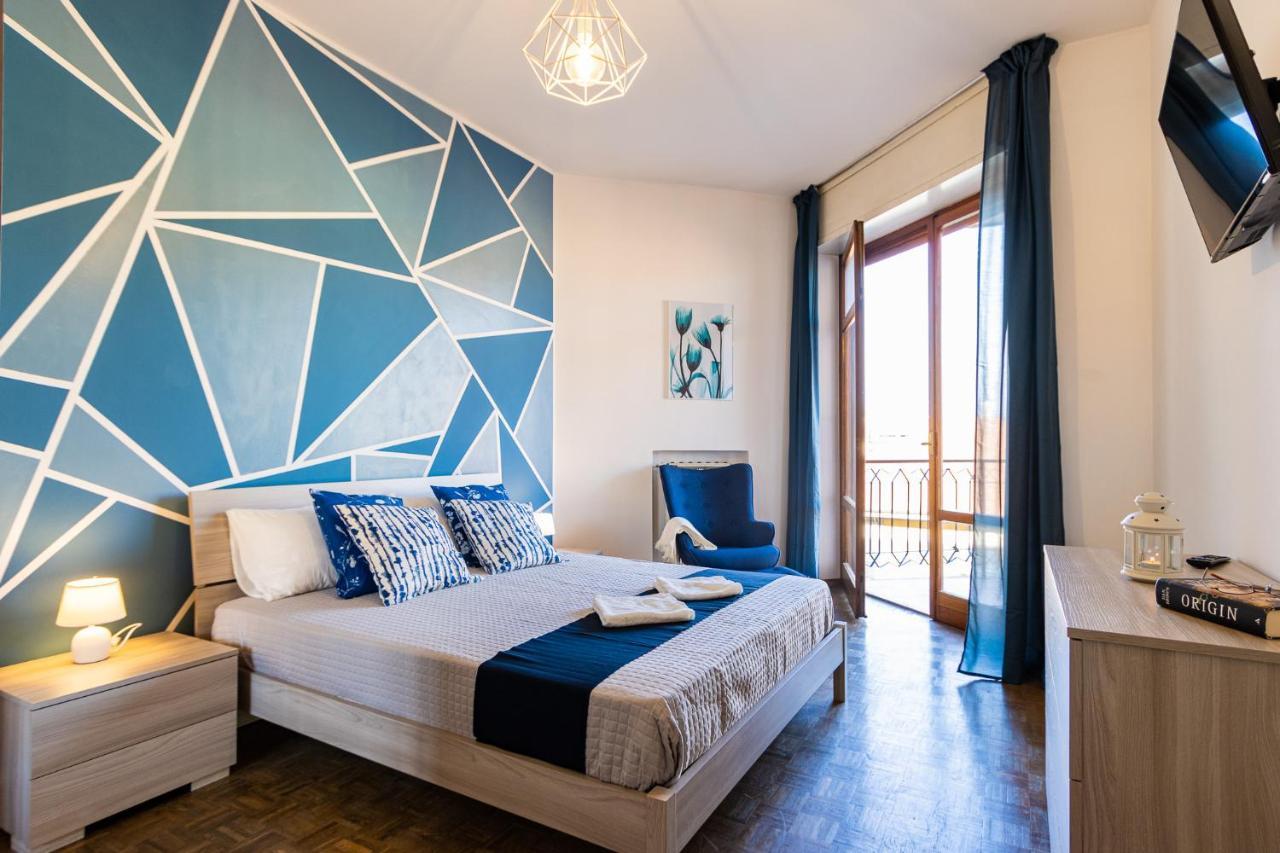 Blue Wave Apartment Arona - Lago Maggiore Bagian luar foto